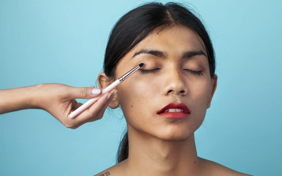 Impactul machiajului asupra vederii